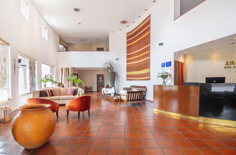 Altos De La Vina Hotel 4/51