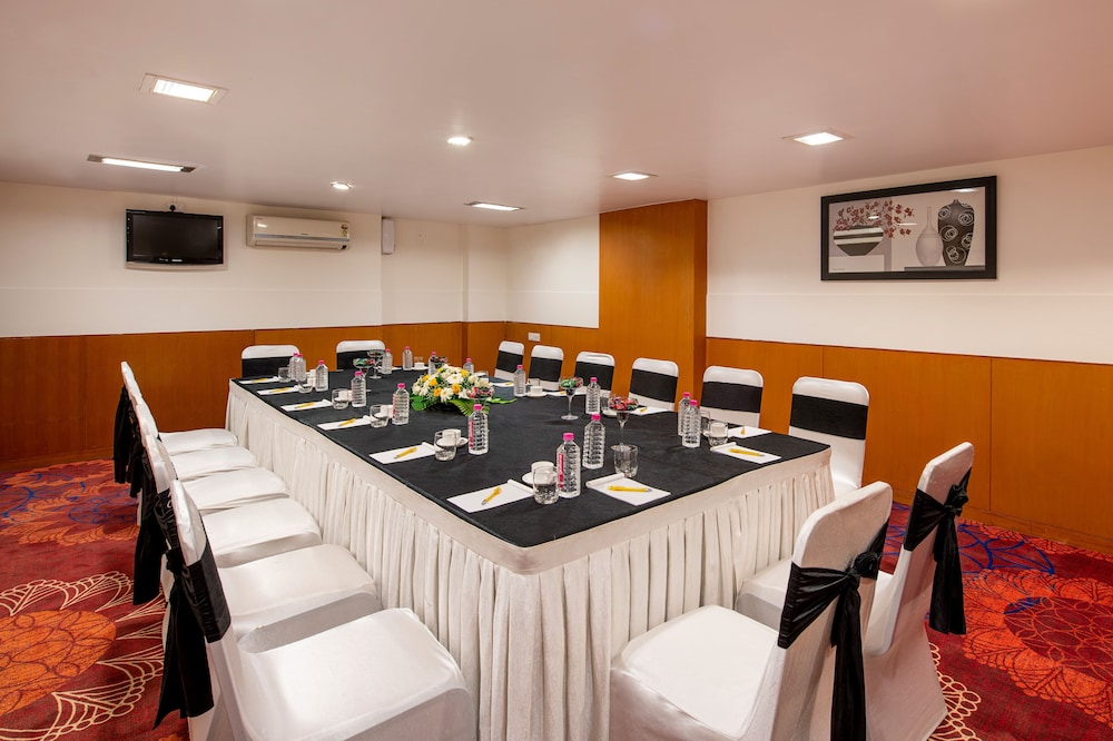 BloomSuites Ahmedabad 27/37