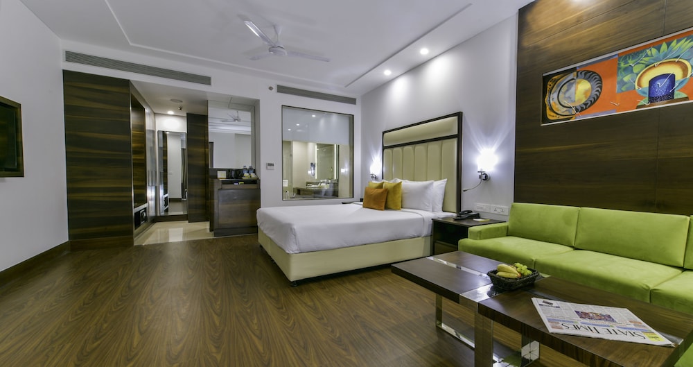 Lemon Tree Hotel Jammu 8/16