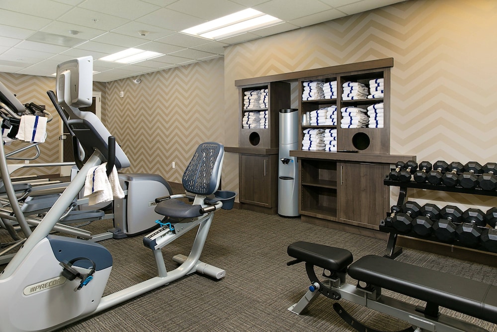 Residence Inn Kansas City At the Legends 10/27