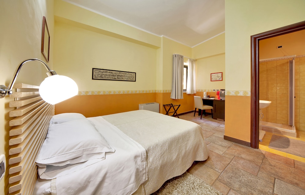 CASALE ROMANO RESORT 12/50