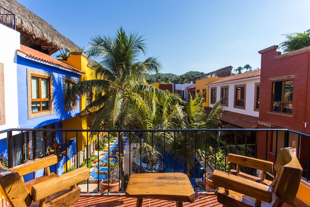 El Pueblito Sayulita 4/75