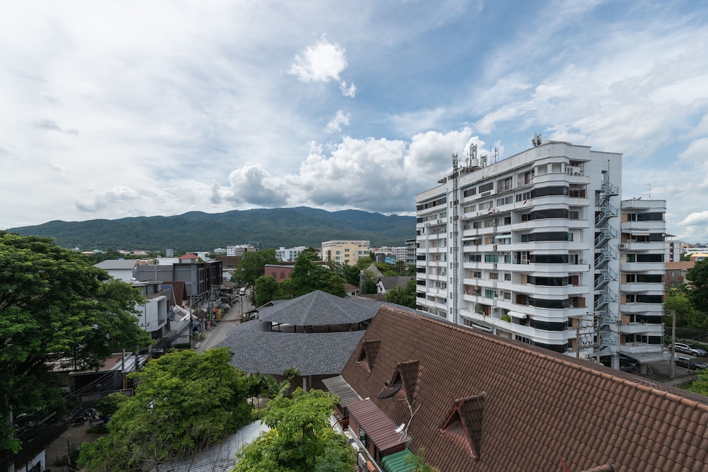 Lnimman Chiangmai Boutique Hotel 3/50