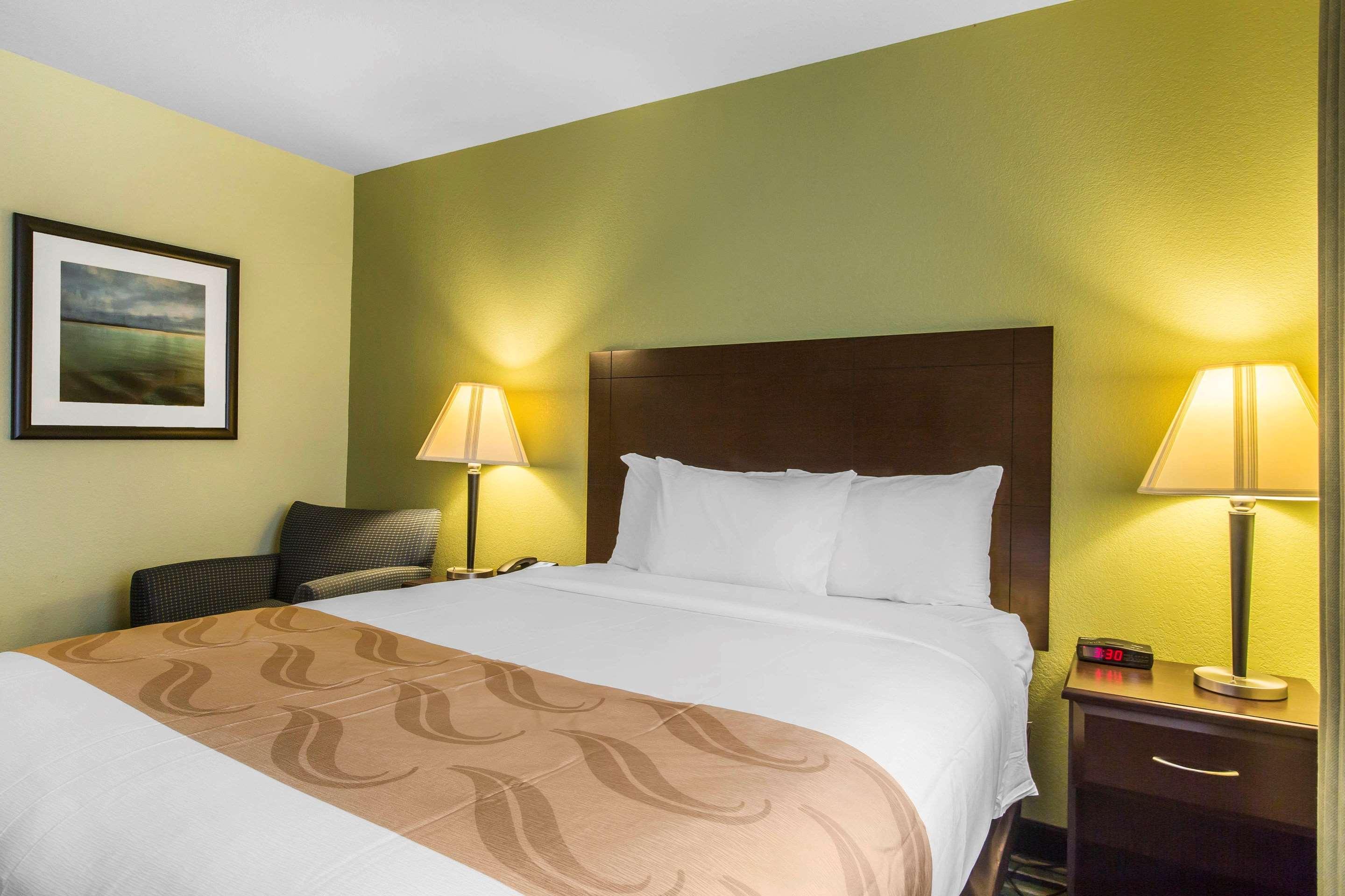 غرفة بسرير كوين، Quality Inn Cedartown 3/9