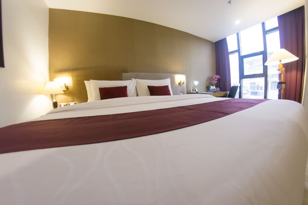 Ironwood Hotel 17/52