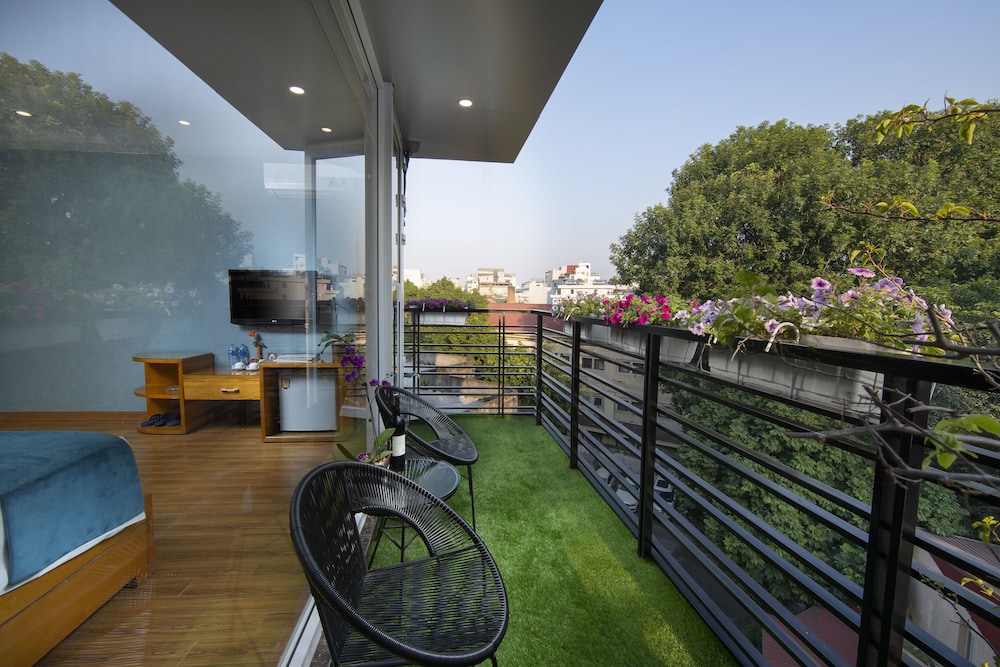 Hanoi Lotus Boutique Hotel 44/69