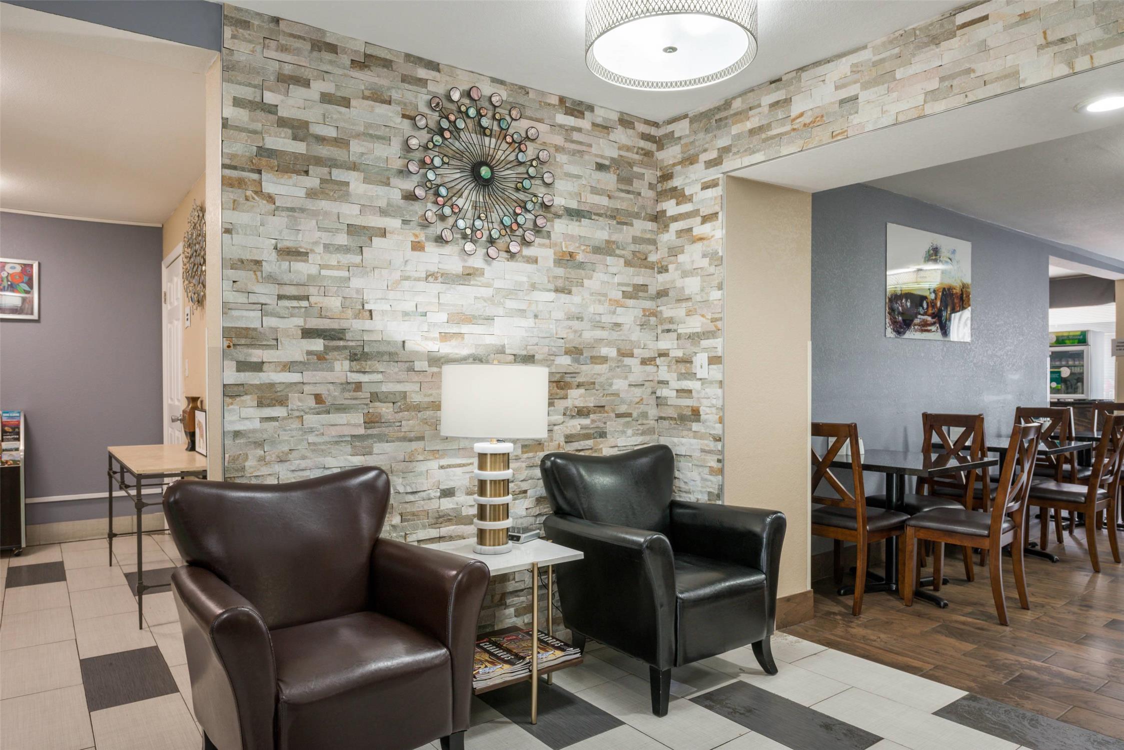 Quality Inn Concord Kannapolis 18/34