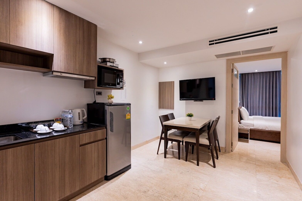 Sukhothai Residence Ruamrudee 34/42