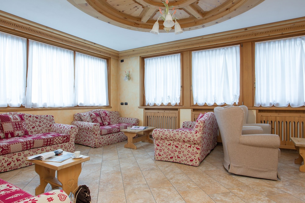 Alba Alpine Hotel 55/71