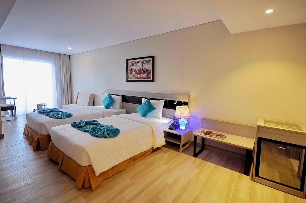 The Mcr Luxury Nha Trang 15/44
