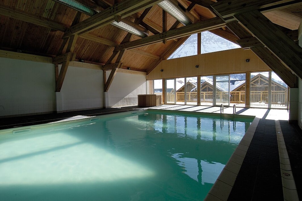Le Hameau Des Aiguilles 23/50