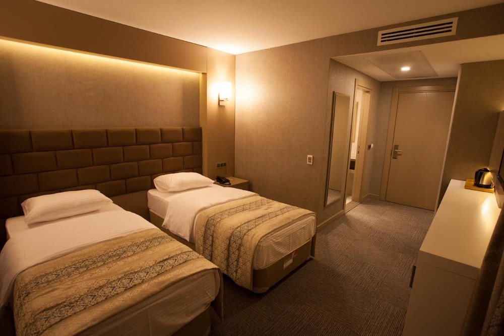 Giresun Sedef Hotel 6/24