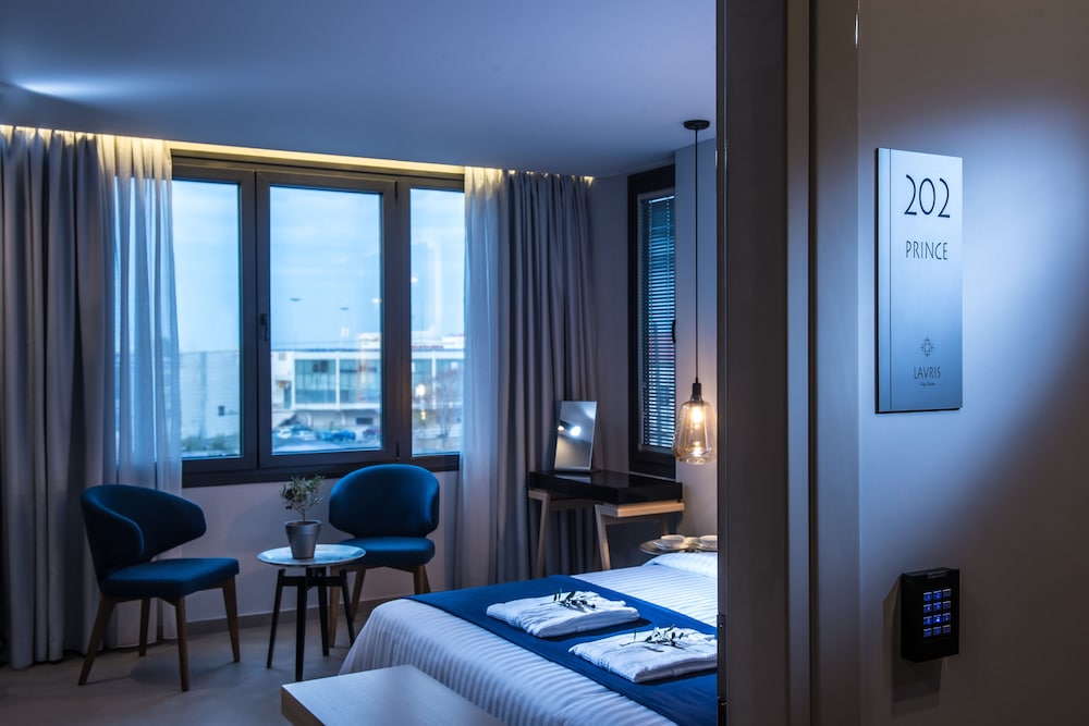 Lavris City Suites 36/50
