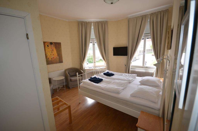 Hotell Royal 4/11