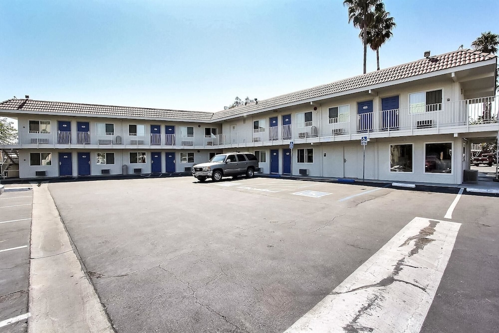 Motel6 Campbell, CA - San Jose 21/28