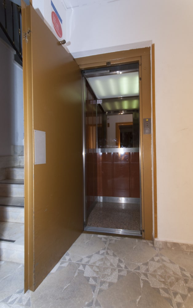 HOSTAL GOYMA II 7/34