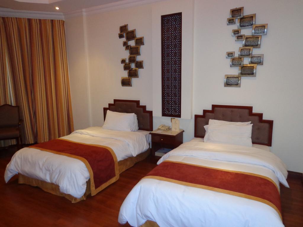 Bahrain Carlton Hotel 9/20