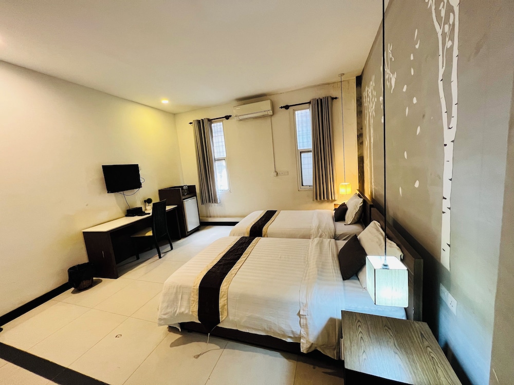 Jaya Inn 16/50