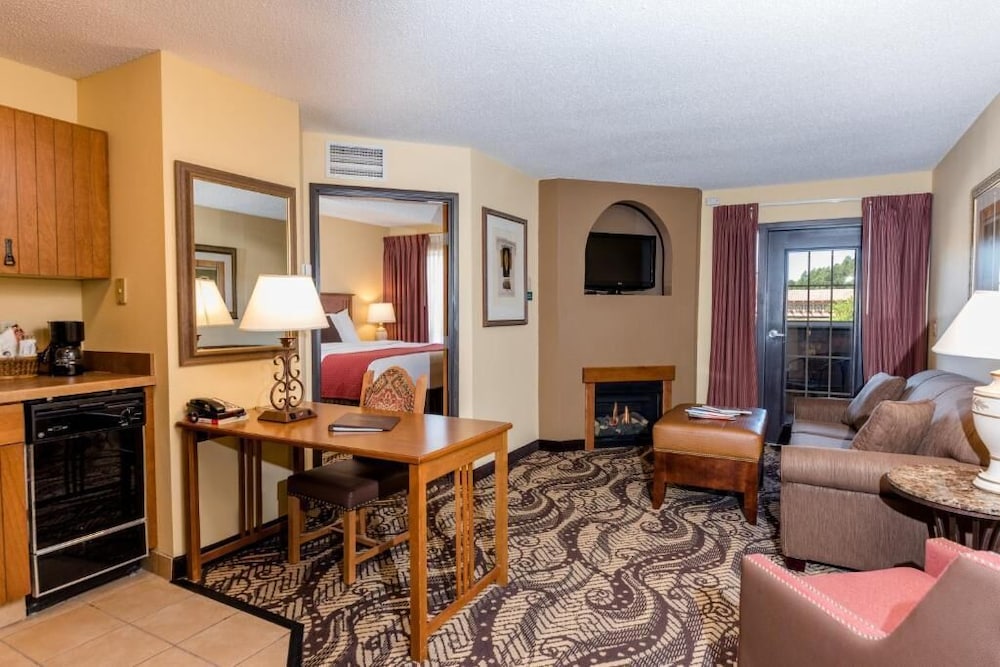 Mcm Elegante Lodge Suites Ruidoso 27/41