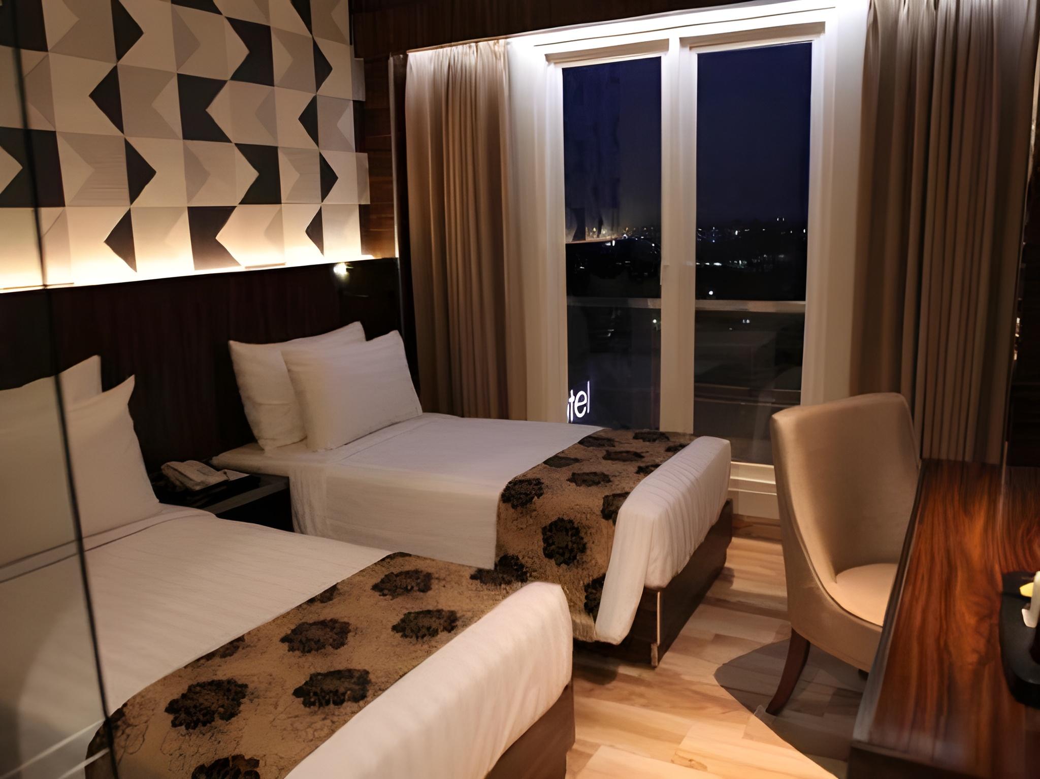 Palmy Exclusive Hotel Berau 4/25