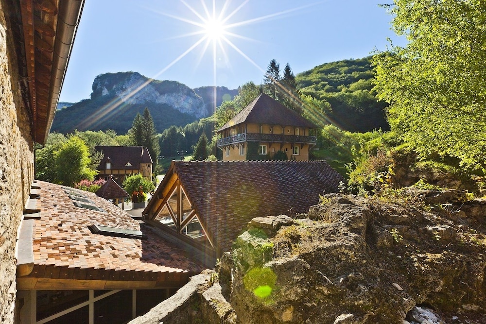 CASTEL DAMANDRE 47/58