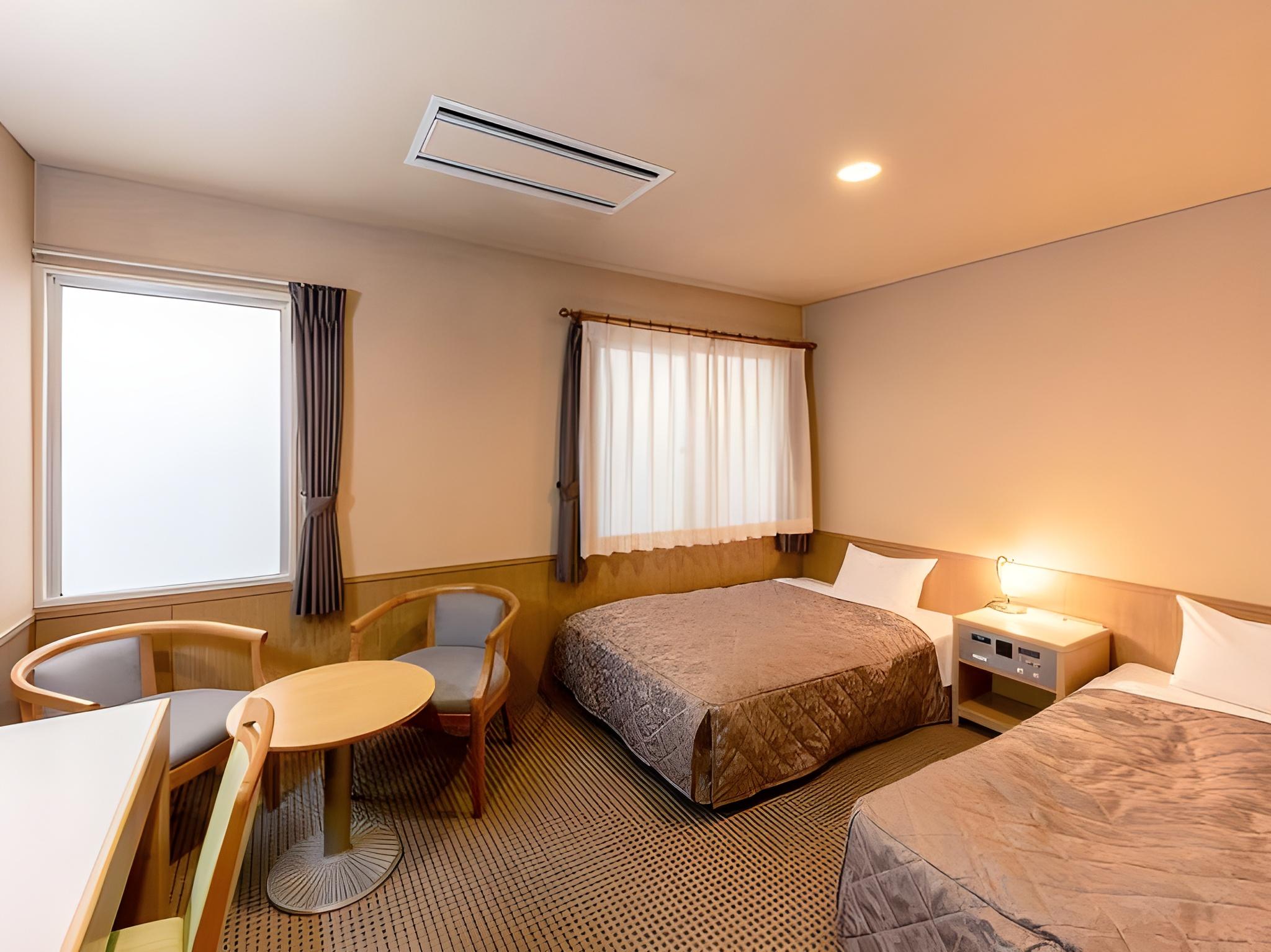 Semi Room, 1 Double and 1 Single Bed