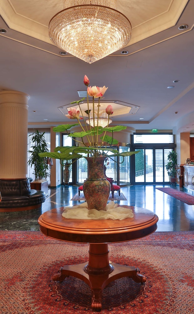 Best Western Hotel Globus City 52/63