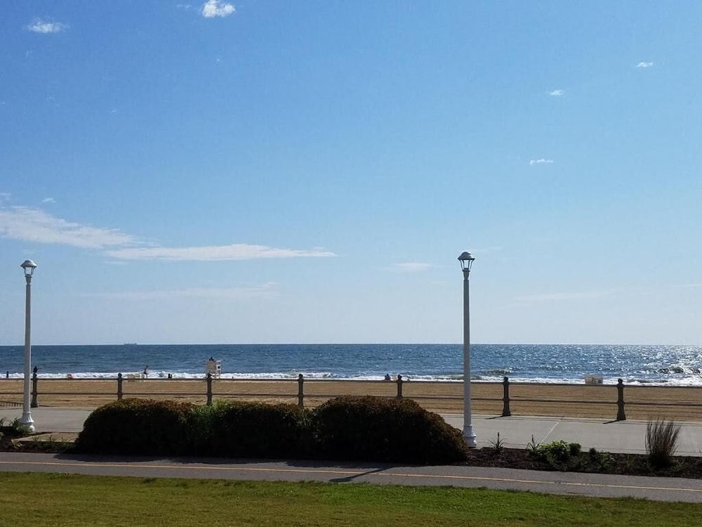 The Breakers Resort Inn 19/29