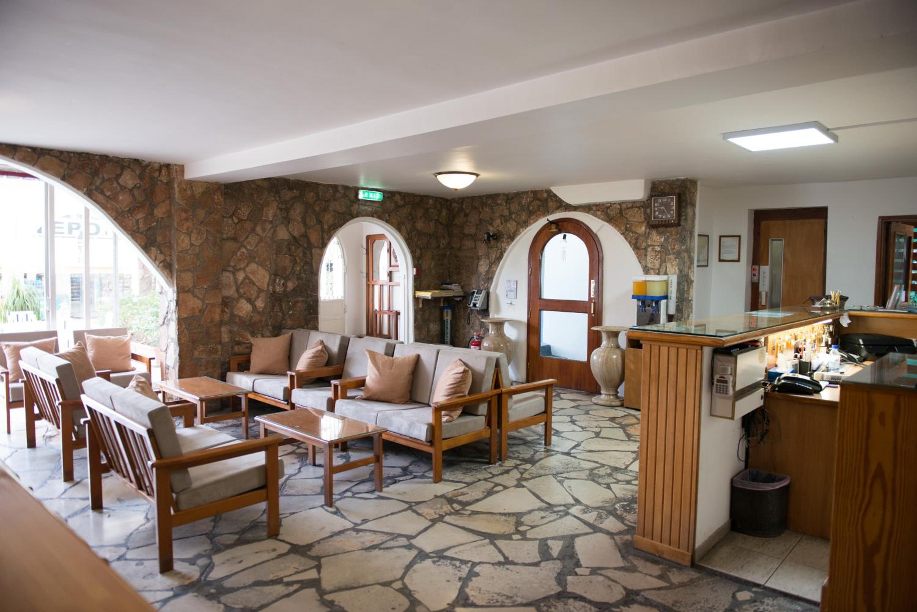 Le Village Hotel 29/50