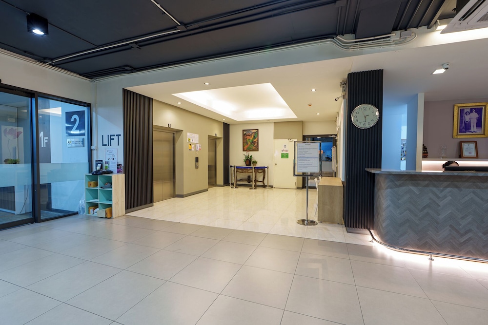 Promratchada Residence Spa 5/49