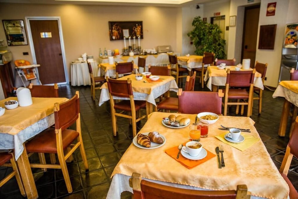 HOTEL GALANT 36/40