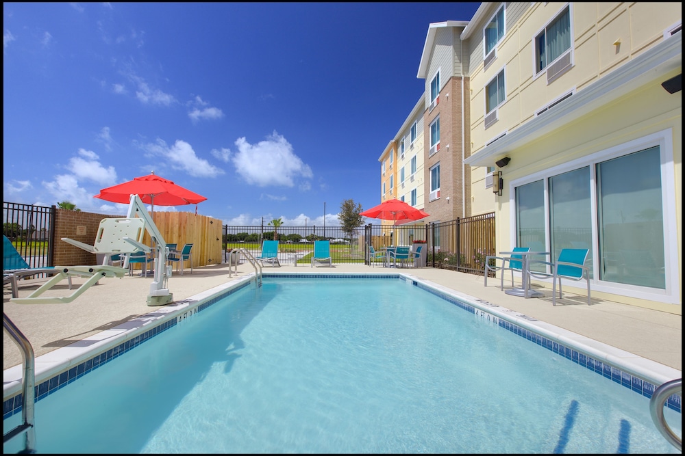TOWNEPLACE SUITES CORPUS CHRISTI PORTLAND 44/50