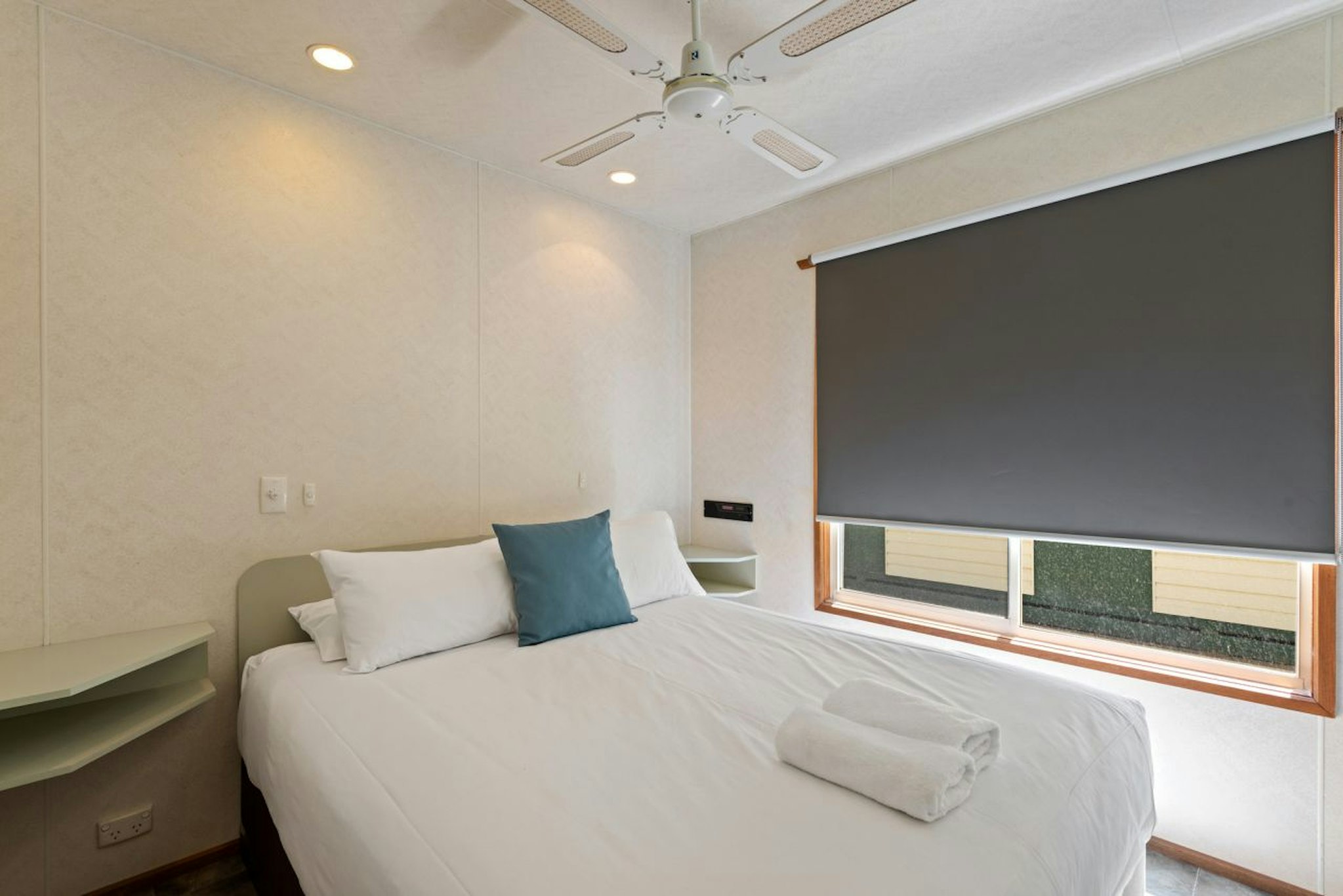 2 Bedrooms, Cabin