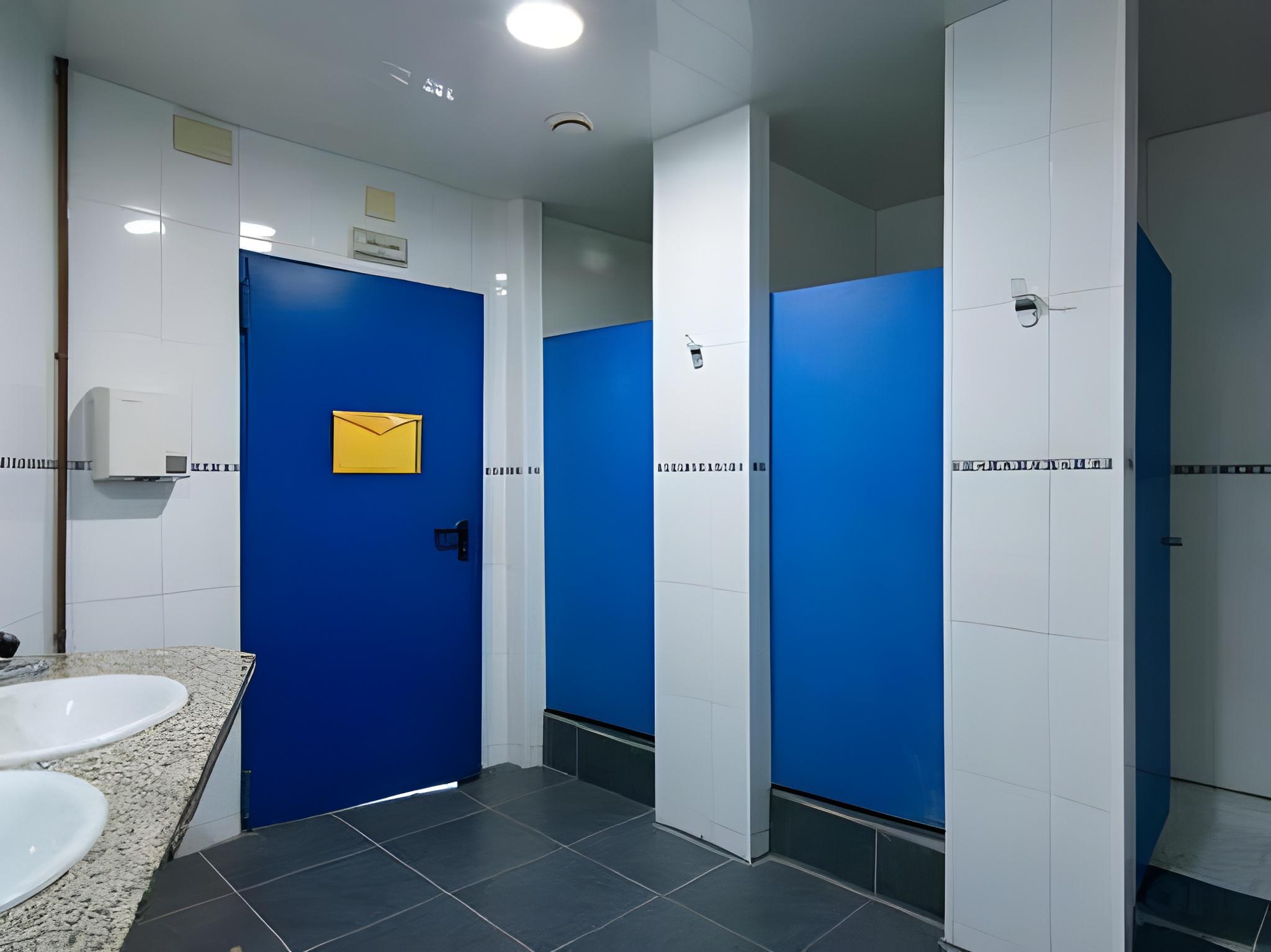 Female Dorm, 6 Beds