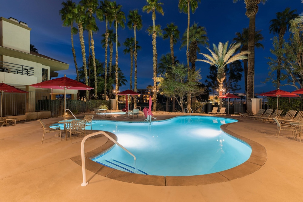 Marriotts Desert Springs Villas I 8/36