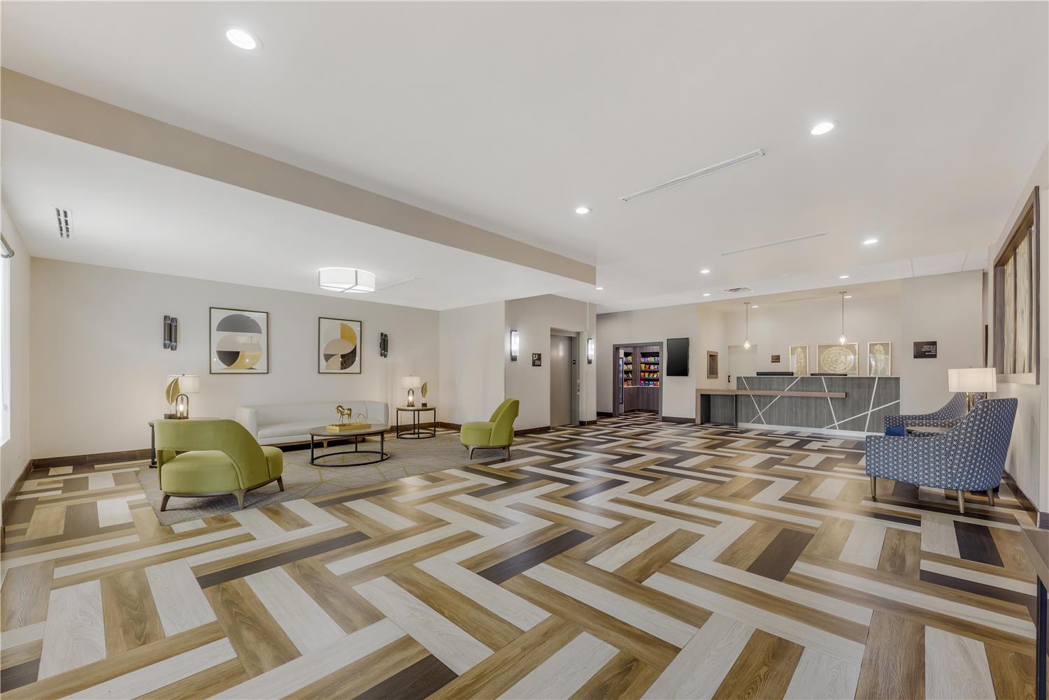 Best Western Green Oak Inn & Suites 18/30