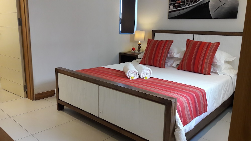 Villasun Seafront Apartment at Cap Ouest 4/29