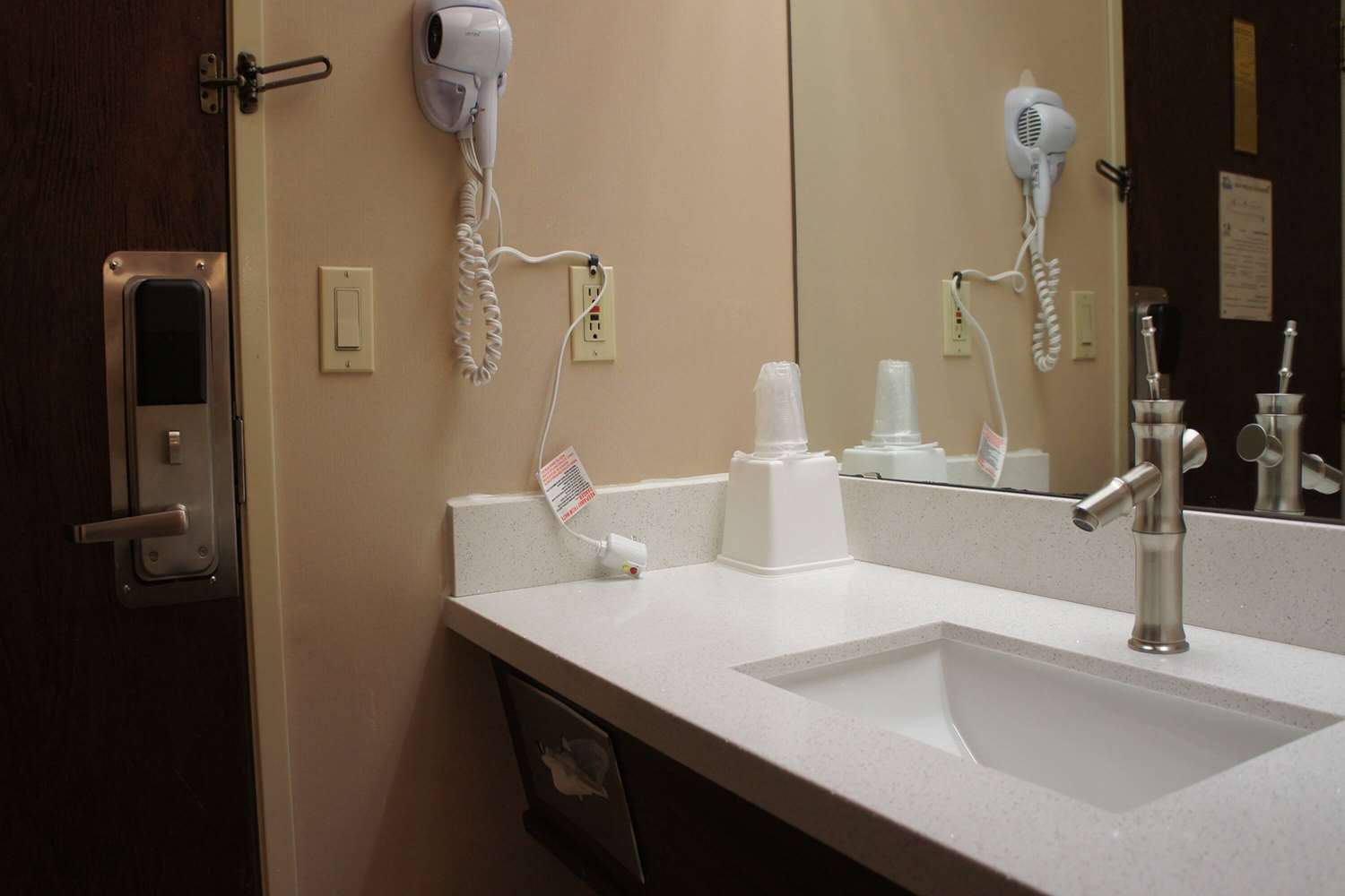 Days Inn by Wyndham Seatac Airport 8/9