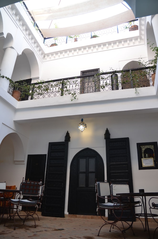 Riad Ailen 1/50