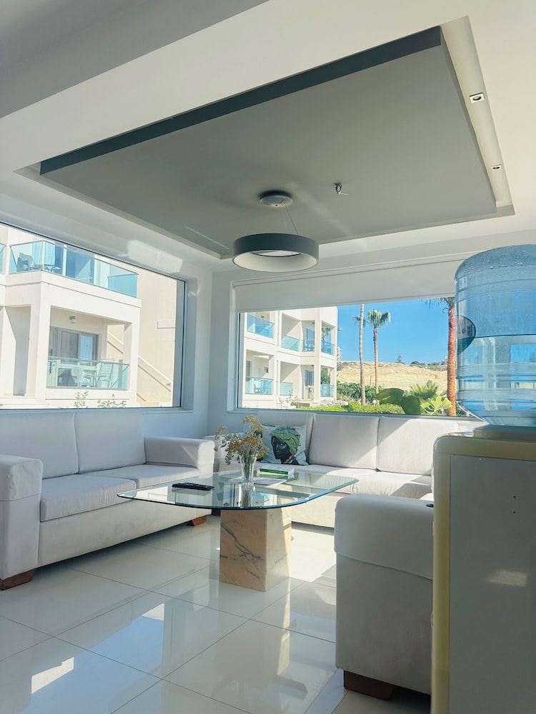 Saradari Beach Hotel 27/50