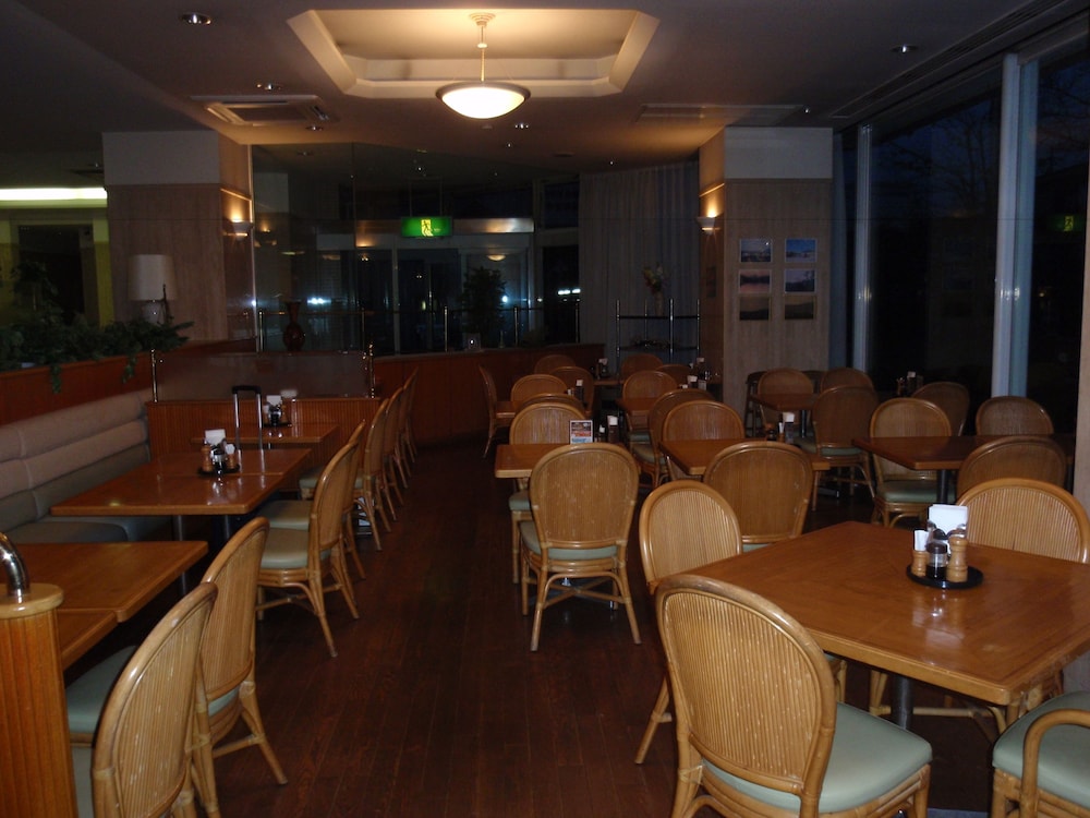 Hotel Crown Hills Okaya 10/21
