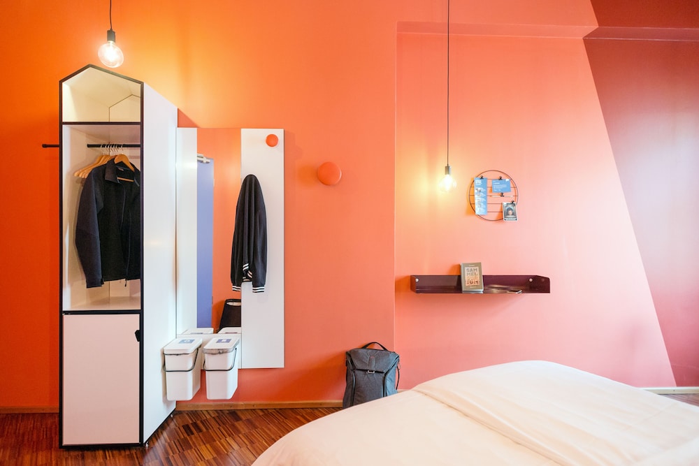 The Circus Hostel 30/72