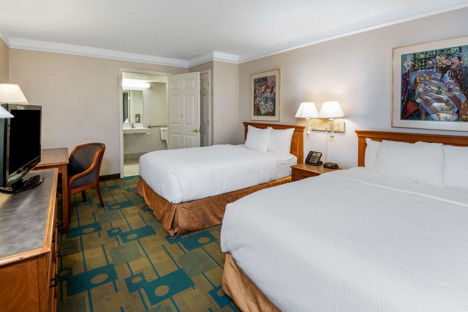 La Quinta Inn By Wyndham IH-10 West San Antonio TX 23/52