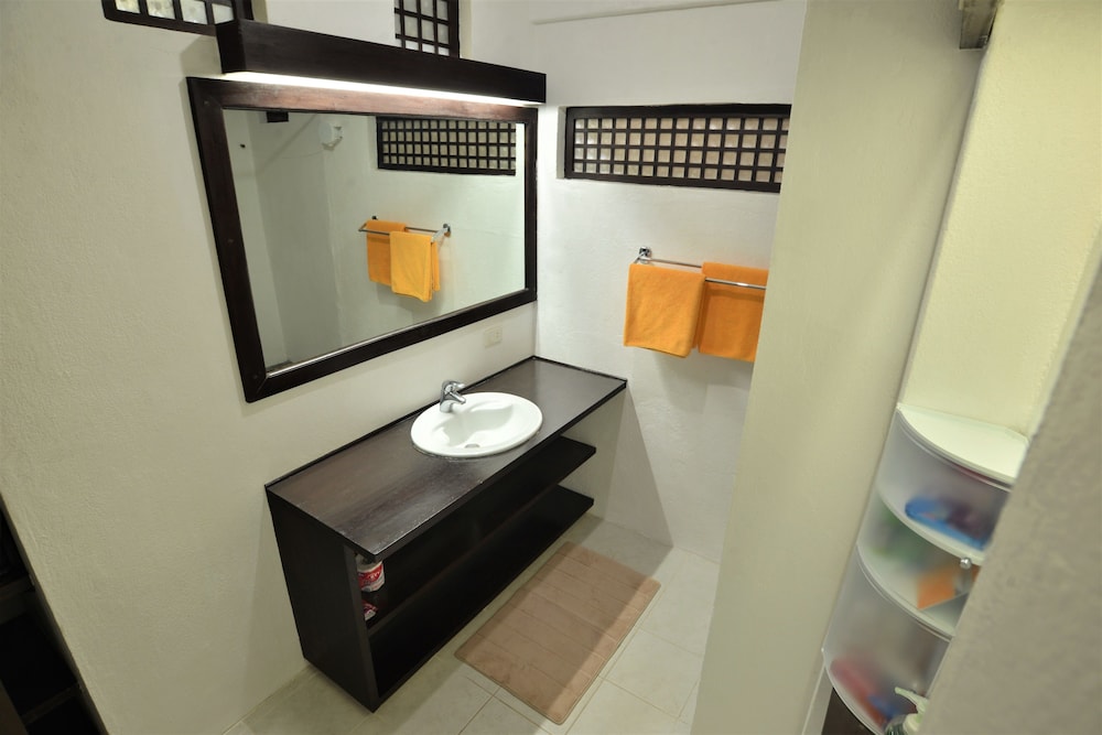Lalaguna Villas Luxury Dive Resort & Spa 76/93