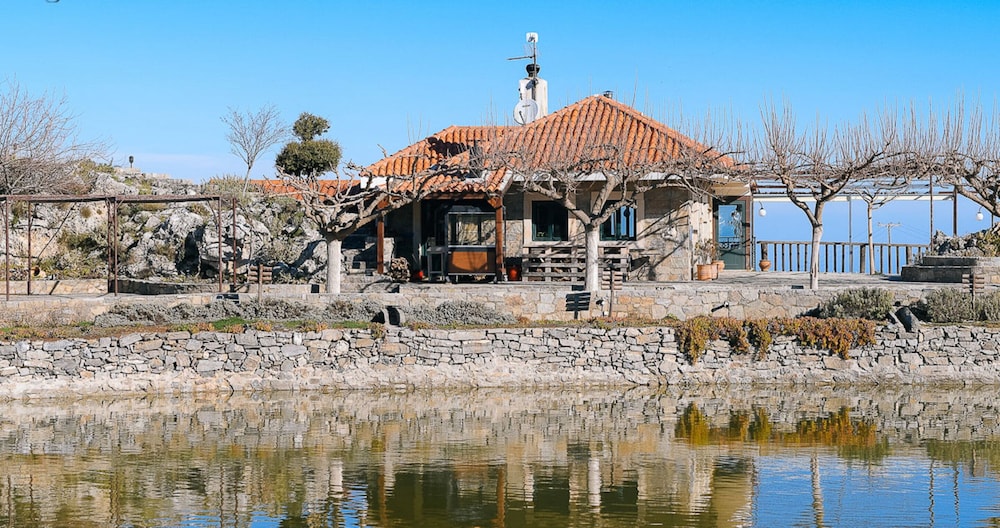 Delina Mountain Spa Resort 77/86