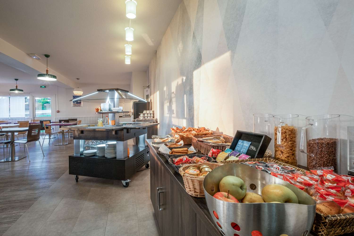 Comfort Hotel Linas Montlhery 17/23