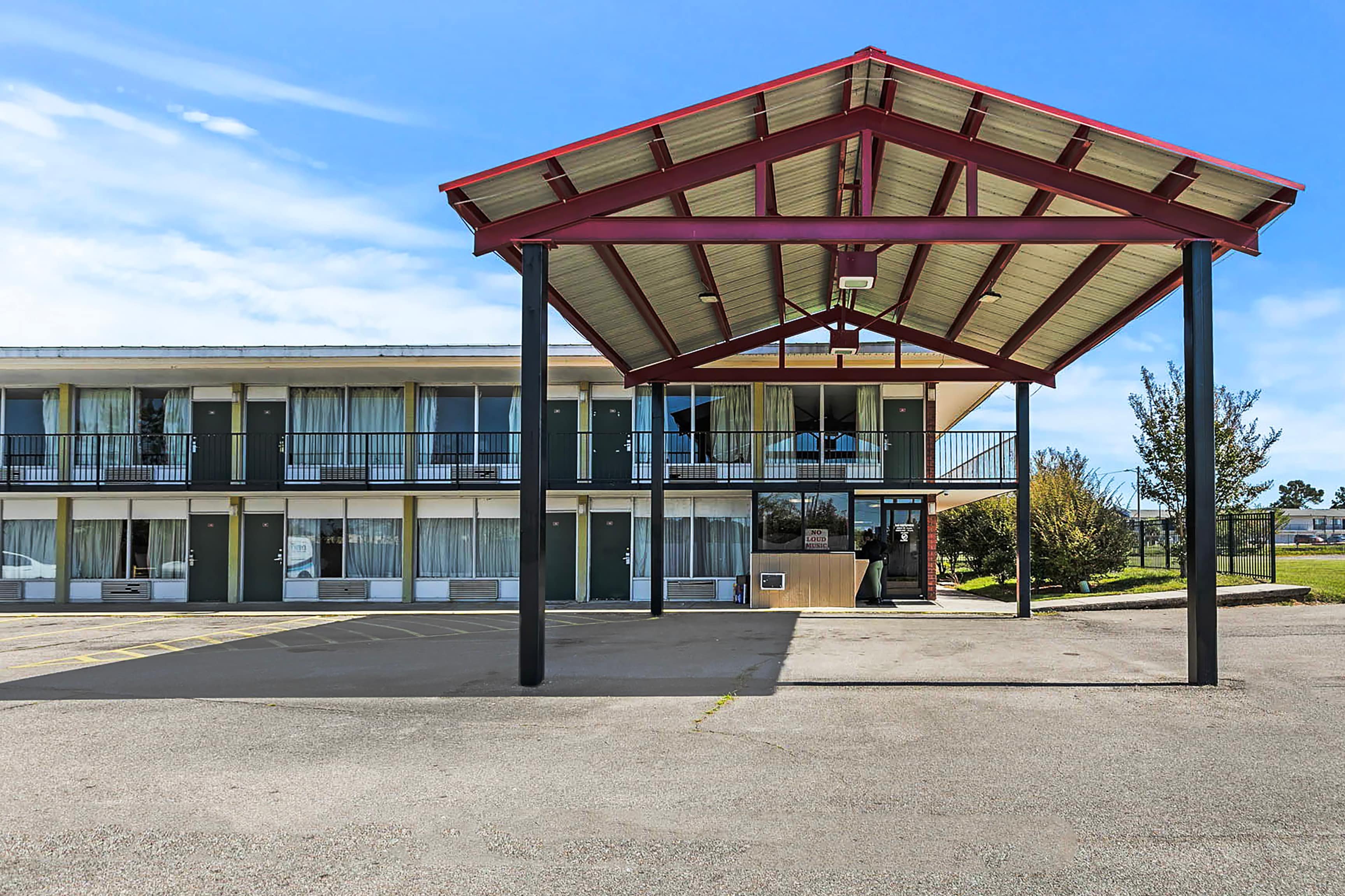 Star Motel Hattiesburg University Area 44/51