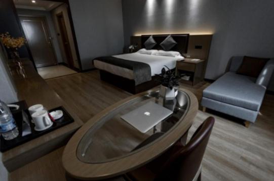 GreenTree Inn Jiangsu Suzhou Changshu Fuchunjiang International Qipeicheng Road Express Hotel 36/51