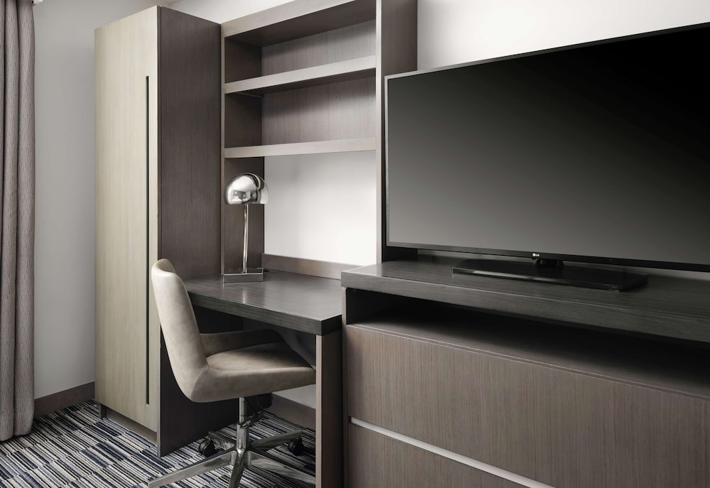 Hyatt House San Diego Sorrento Mesa 36/50