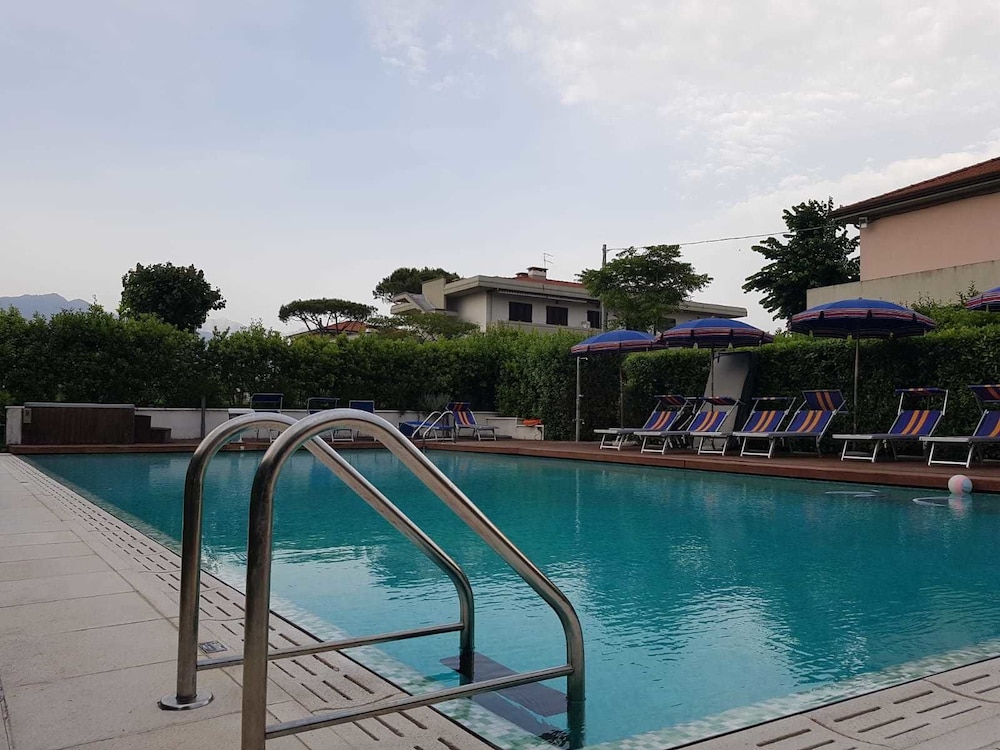 Hotel Patrizia 16/41